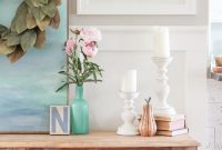 Summer Home Tour 2017: Stylish Coastal Decor Ideas