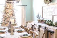 Neutral Christmas Dining Room Decor Ideas