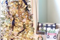 Navy and Green Farmhouse Christmas Tree Ideas