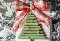 DIY Rustic Twig Ornament for Christmas Tree