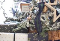 Flocked Plaid Christmas Tree Decorating Ideas