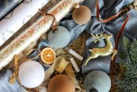 Gold, Blue and Brown Christmas Tree Decorating Ideas