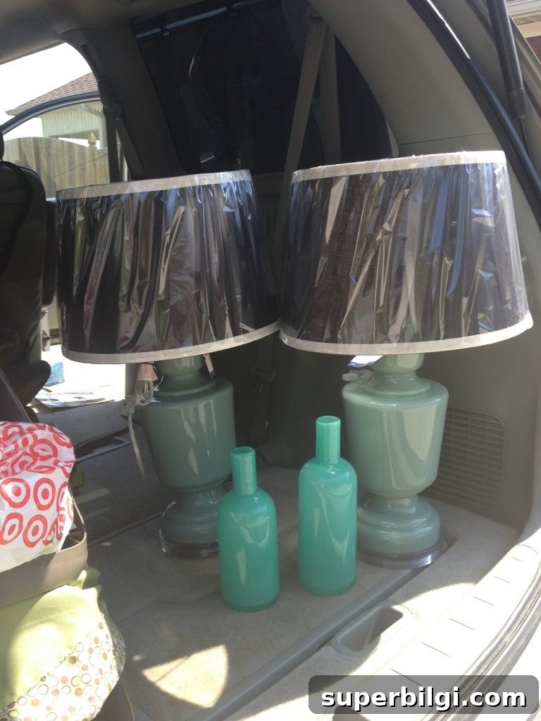 Living Room Makeover Part 4: Styling Blue Accents 2 blue vases and blue lamps