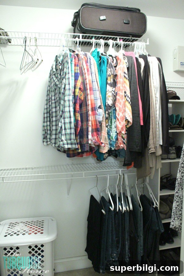 KonMari Guide to Decluttering Your Master Closet 10 Decluttering the Master Closet using the KonMari method | Details at TheTurquoiseHome.com