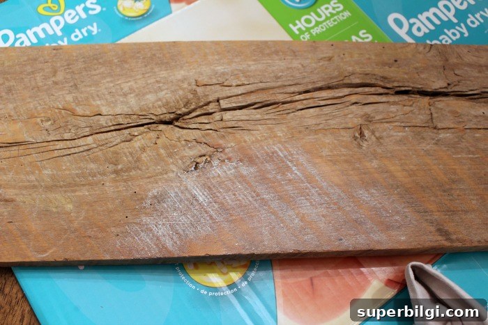 How to Create a Driftwood Finish for Furniture 6 Close up of grain and whitewashed driftwood finish