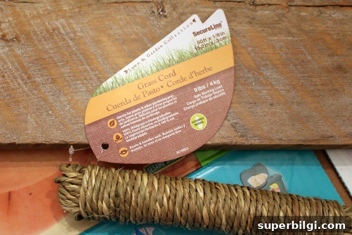 How to Make a Weathered Rope Sign for Rustic Home Decor 4 This sign is so cute, easy to make and perfect for your summer decor! DIY Weathered Rope Sign | Full Tutorial
