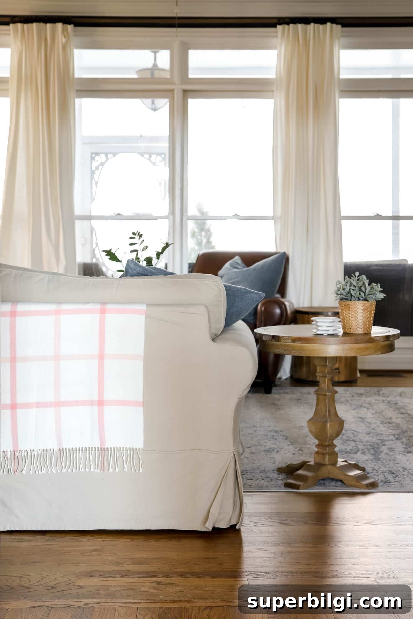 5 Summer Decor Ideas to Refresh Your Home 6 Spring sofa with pink windowpane throw blanket