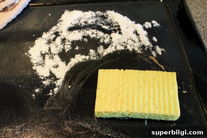 Don't mess with that toxic junk! Get your glass top sparkling with just 3 simple ingredients! | Toxin-Free Glass Stove Top Cleaner