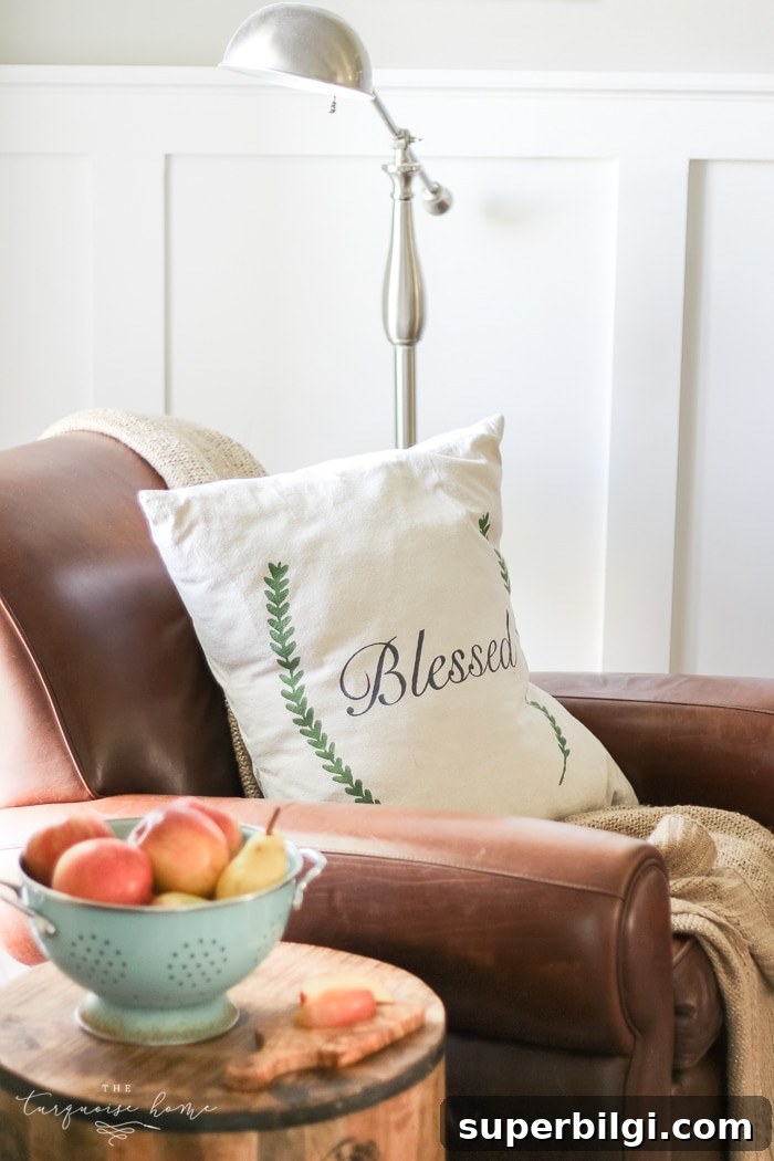 Natural Rustic Fall Mantel Decor Ideas 7 Cozy and rustic living room dressed up for fall!