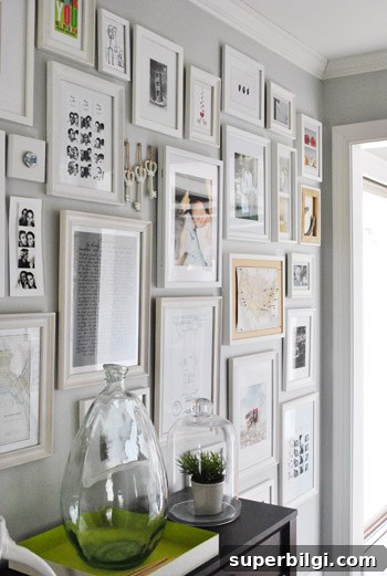 5 Gallery Wall Ideas to Transform Your Space 3 Full Wall Monotonous Gallery Wall | 5 Simple Gallery Wall Ideas