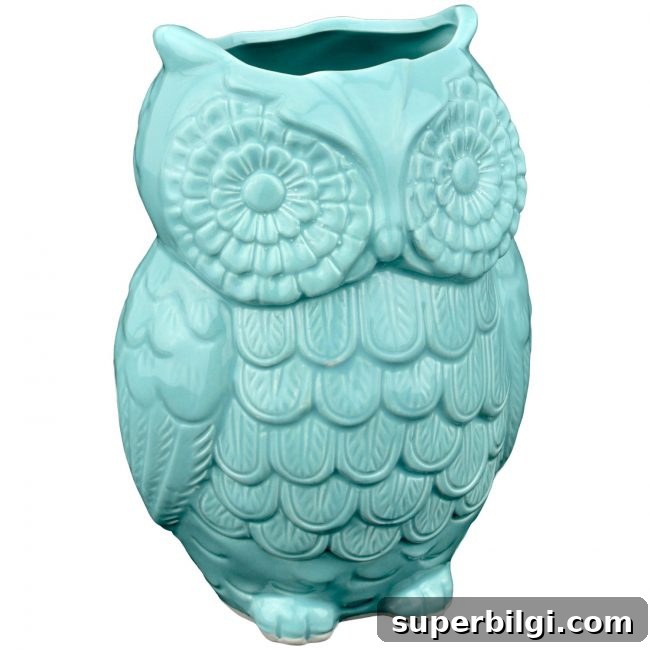 Cutest turquoise owl utensil holder you ever did see! | Top 15 Kitchen Gifts for the Turquoise Lover