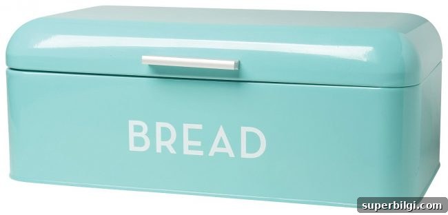 Your bread will never go stale - and ALWAYS look super cute in this turquoise retro bread bin! | Top 15 Kitchen Gifts for the Turquoise Lover