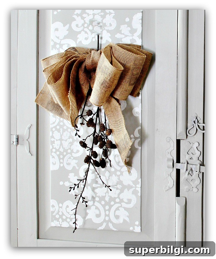 11 Fall Decor Ideas to Make Your Home Cozy 12 Burlap bow for fall