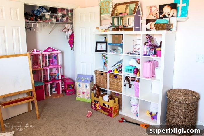 6 Smart Ways to Declutter Kids' Toys and Playrooms 5 6 Tips for Keeping Toy Clutter in Check! | 30 Days to Less of a Hot Mess