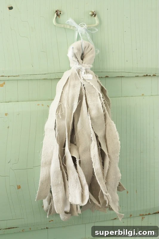 21 No-Sew Fabric Scrap Projects to Make This Weekend 21 Drop Cloth Tassles