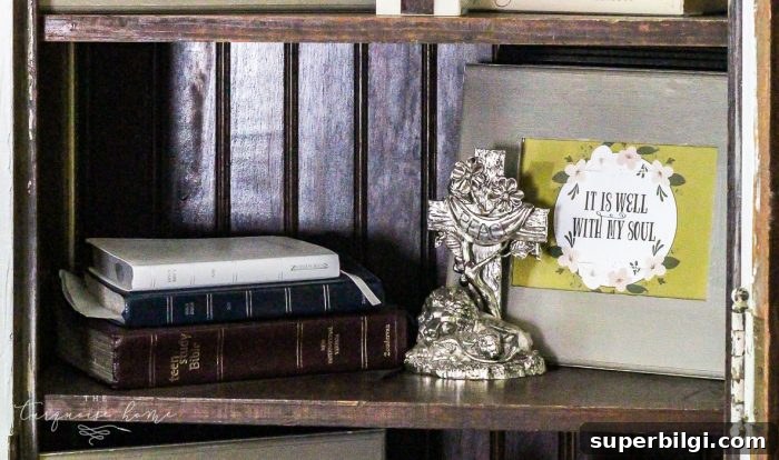 Printable Magnolia Hymn Cards with Dollar Store Frames 6 Magnolia Hymn Cards and Dollar Frames - a super cute, inexpensive way to add some art to your room!