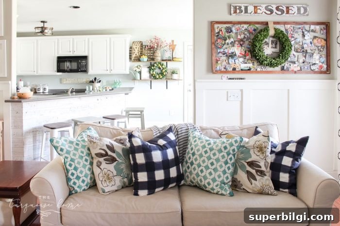 Simply gorgeous navy and turquoise in this summer home tour. Inspiration to create a home you love! | My Summer House