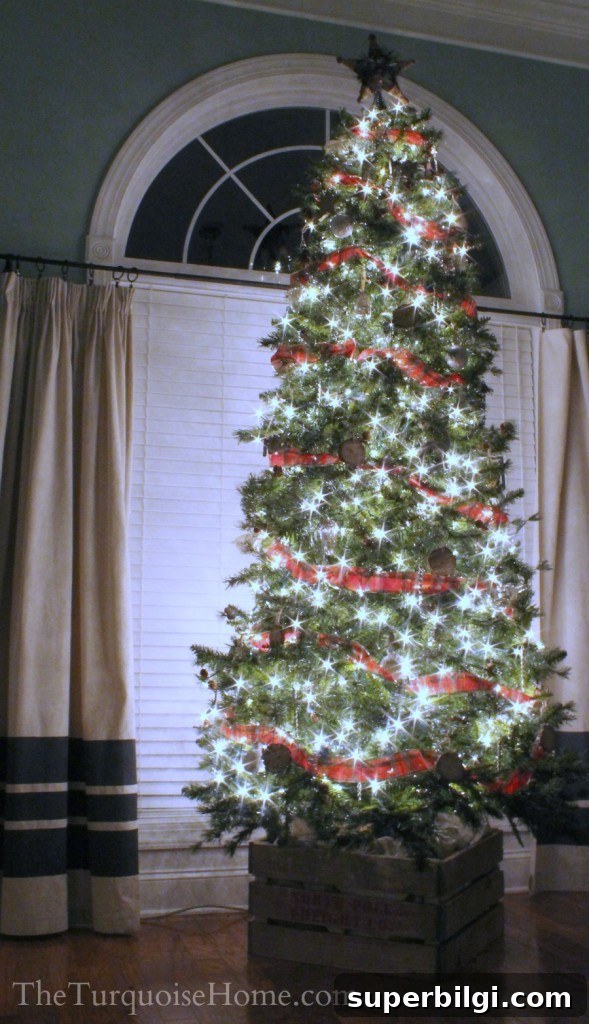 Christmas Home Tour 2013: Pretty in Plaid 24 Christmas Home Tour 2013: Pretty in Plaid