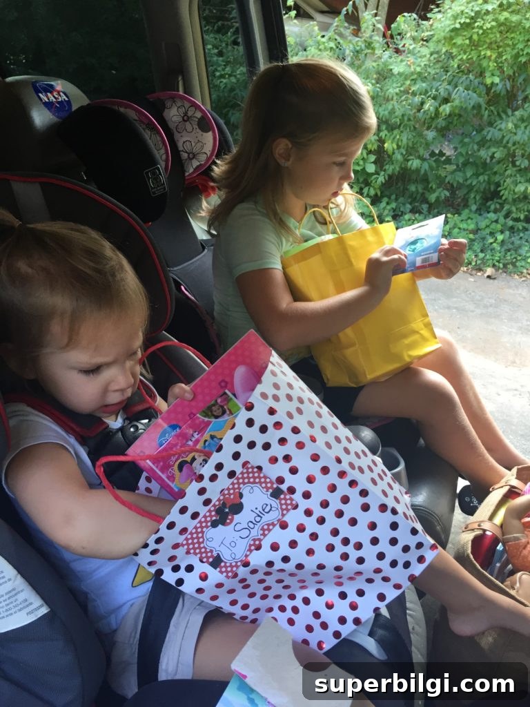 Disney World with Little Kids: First-Time Family Tips 10 Disney gifts from Minnie