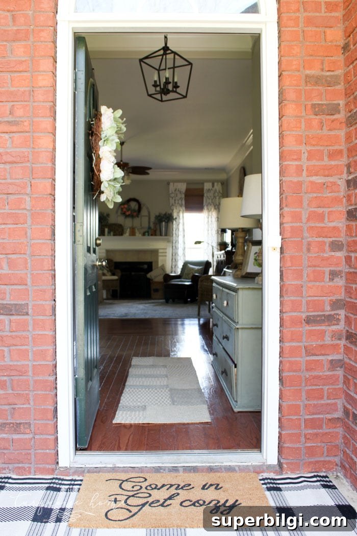 Darlana Pendant Lantern Knock-off for the Foyer! LOVE this light for less than $100!!