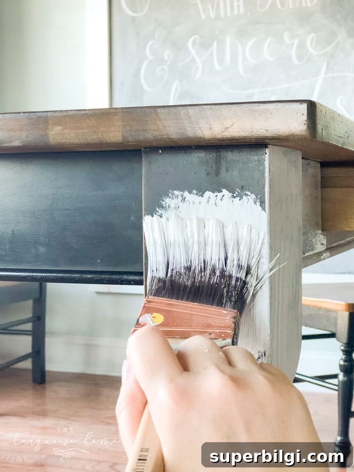 How to Use Annie Sloan Chalk Paint: Step-by-Step Guide 2 How to Use Annie Sloan Chalk Paint® - a tutorial for beginners