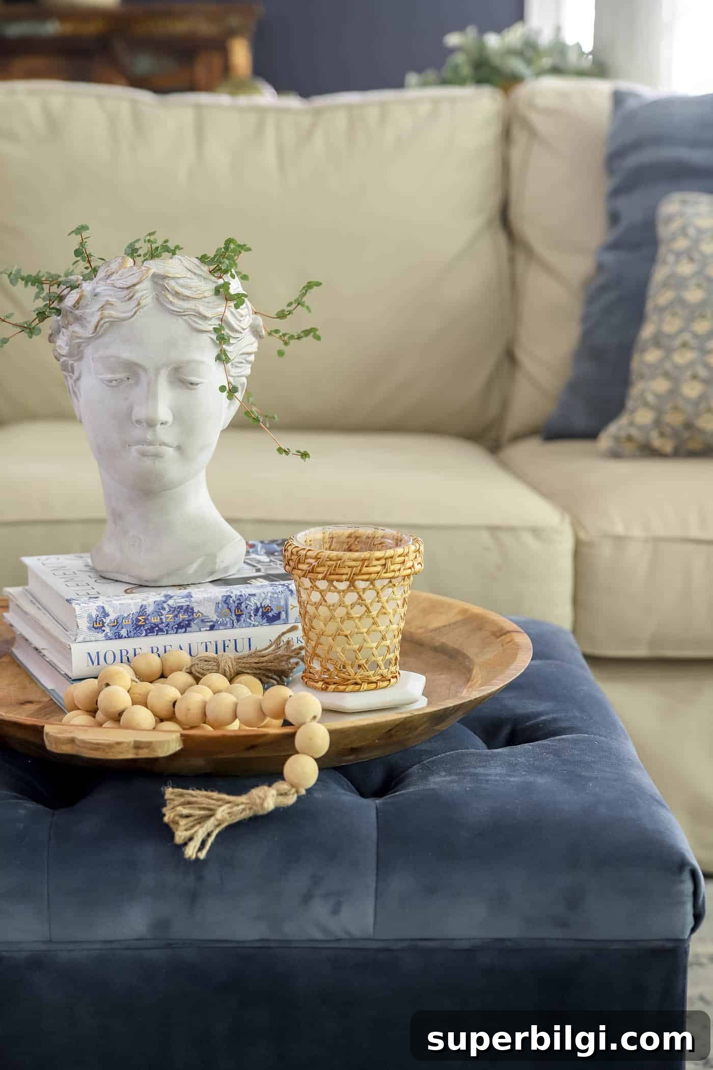 Coffee Table Decor Ideas to Elevate Your Living Room 5 Coffee Table Decorating Ideas