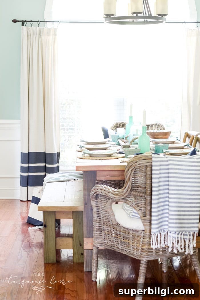 Coastal Dining Room and Entryway Decor Ideas 5 Coastal Decor in the Dining Room + 15 other gorgeous homes decorated for summer!