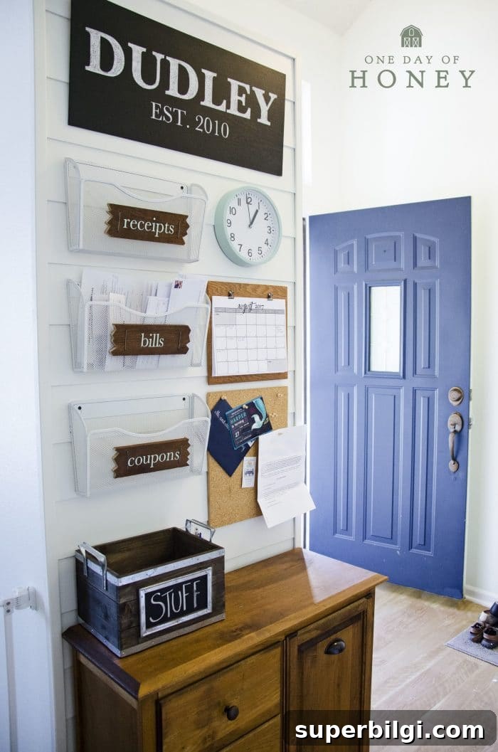 Back-to-School Organization Tips to Save Parents' Sanity 4 5 Benefits of having a family command center to keep you more organized!