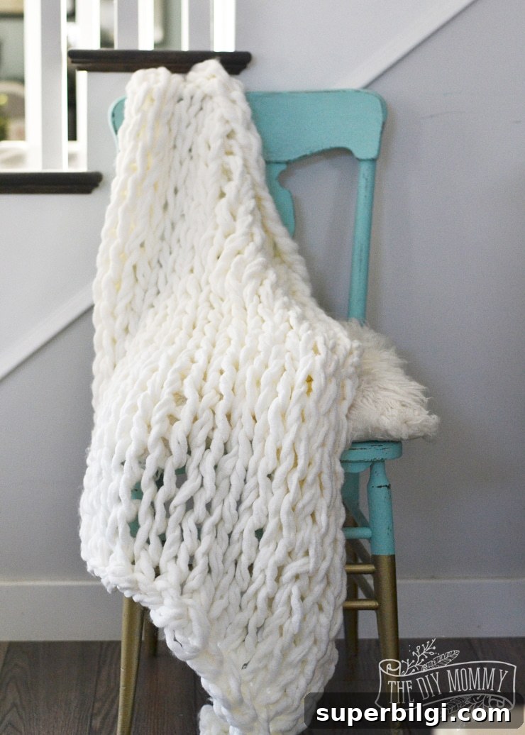 60+ DIY Christmas Gift Ideas for 2025 3 DIY Christmas Gifts: Chunky Knit Blanket