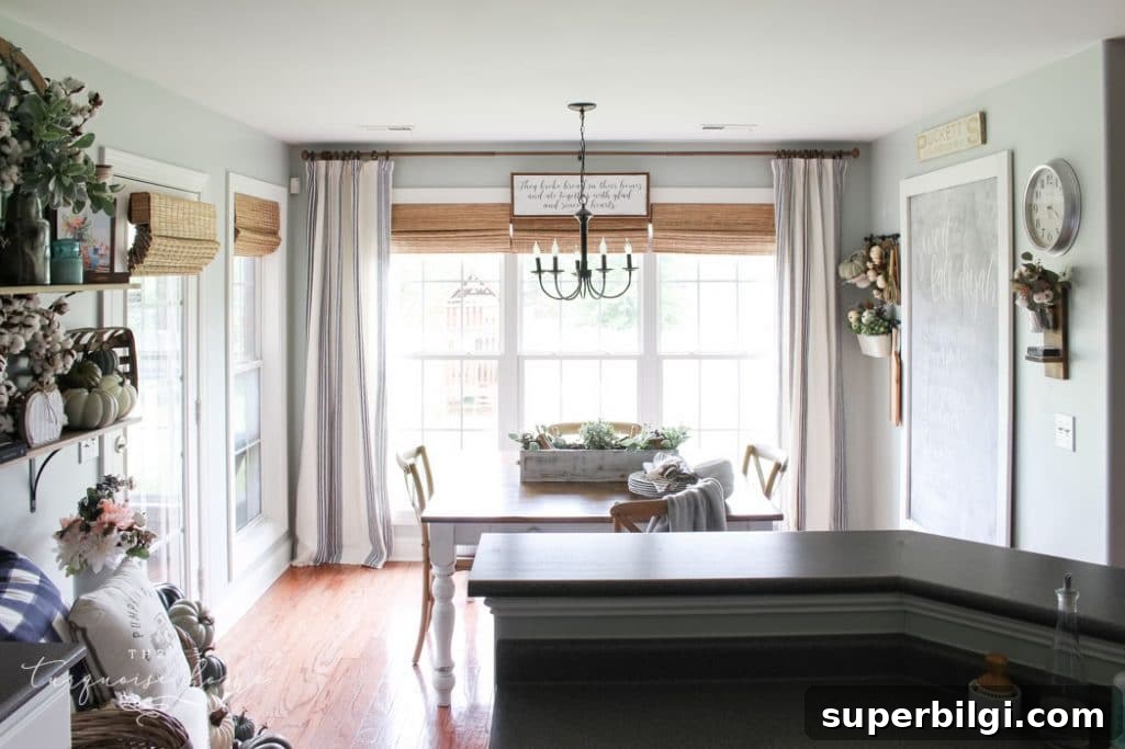 Fall Pumpkin Decor Ideas for Your Kitchen 8 Fall Eat-in Kitchen with Farmhouse Decor