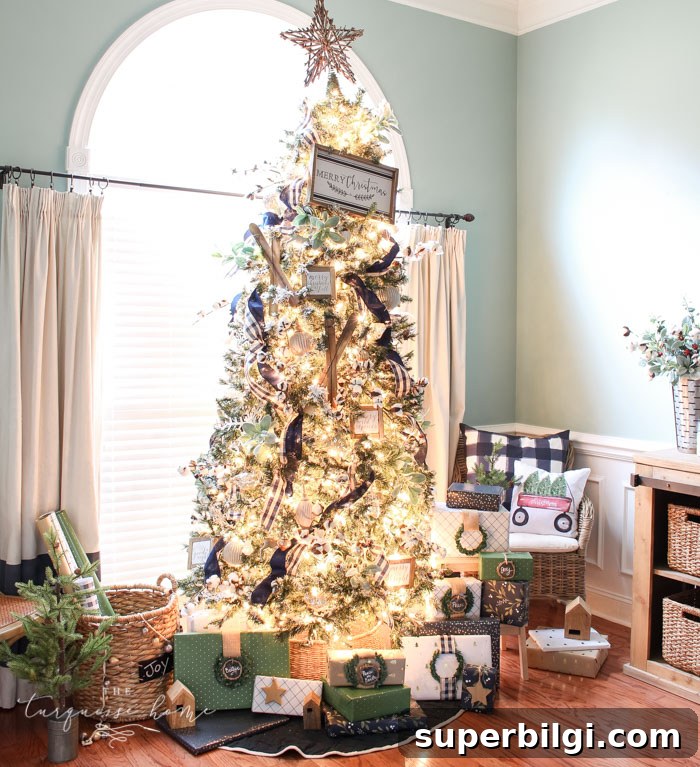 Navy and Green Farmhouse Christmas Tree Ideas 7 Navy & Green Farmhouse Christmas Tree