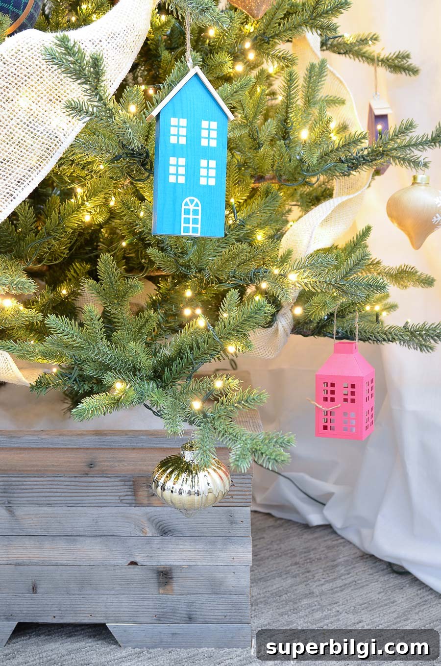 Christmas Tree Stands for Stable and Stylish Holiday Trees 11 1 x 2 board tree stand