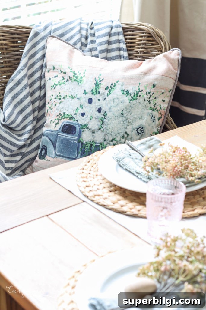 Spring Floral Tablescape Ideas for Elegant Dining 9 Spring Tablescape 2019