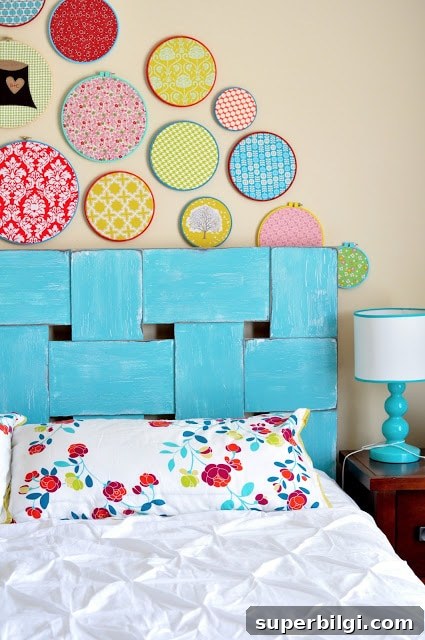 How to Make a Headboard: 13 DIY Ideas to Build Your Own 13 How to make a headboard: 13 Beautiful DIY Headboard Ideas - Woven Pattern DIY Headboard