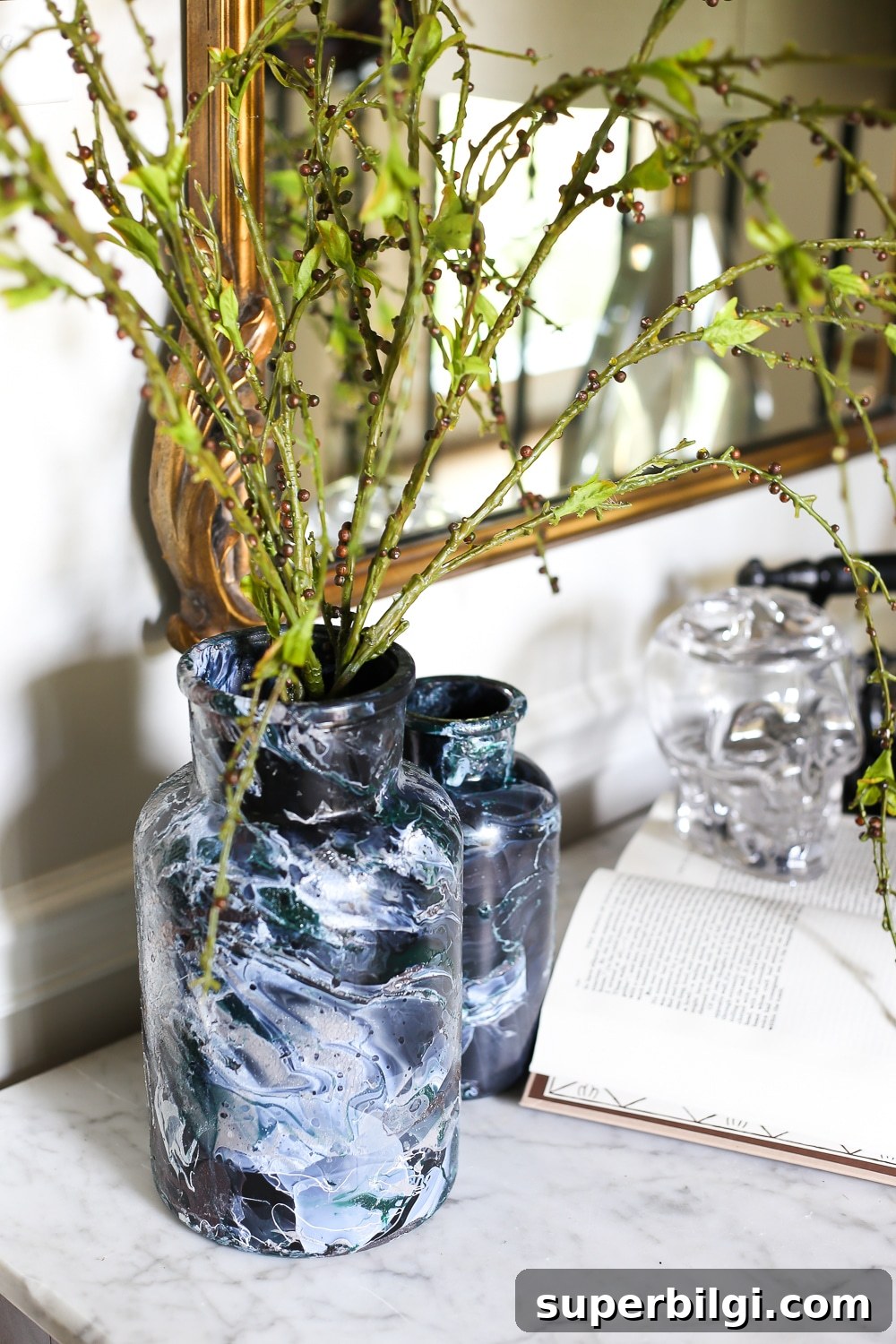 DIY Halloween Decorations: Creative Ideas for Your Home 10 DIY Black Marbled Vases are the perfect understated, not scary Halloween decor!