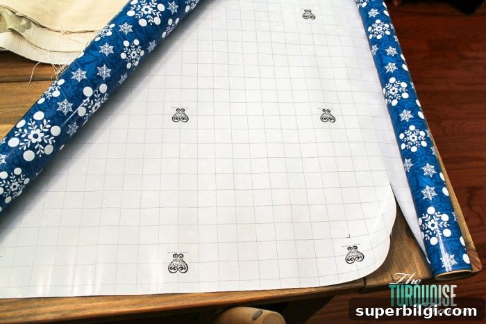 Measuring fabric for throw pillow