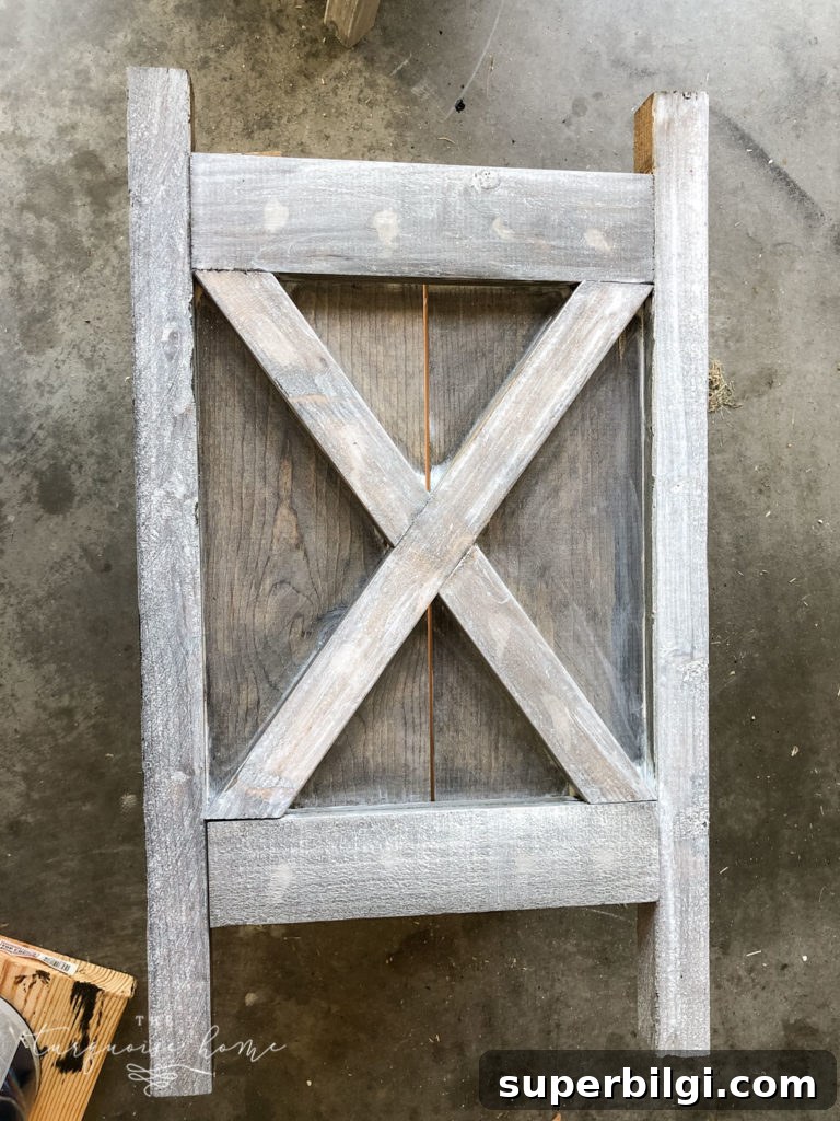 How to Create a Gray Wash Finish on Wood 6 Super easy gray washed wood technique!