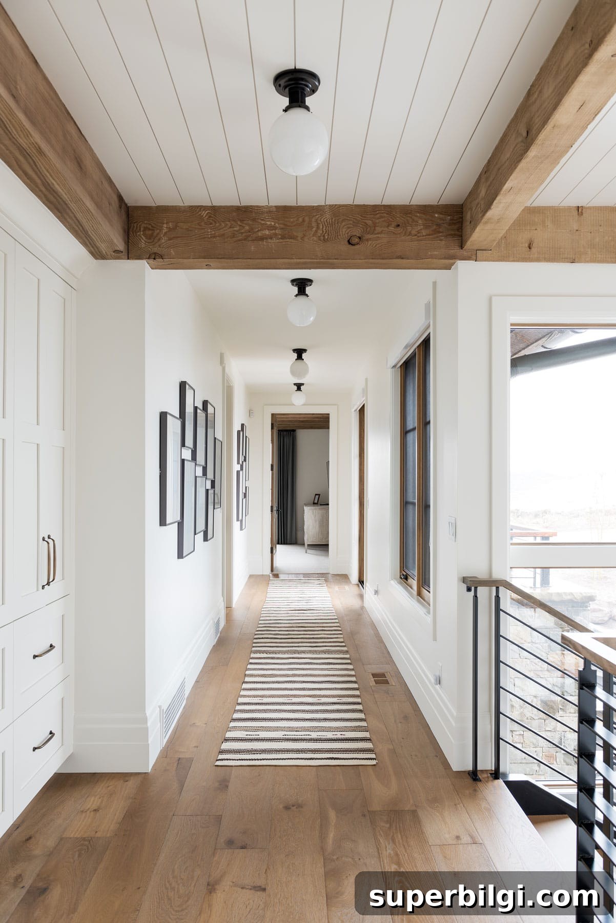 7 Stylish Hallway Decor Ideas to Transform Your Space 2 Hallway Decor Ideas