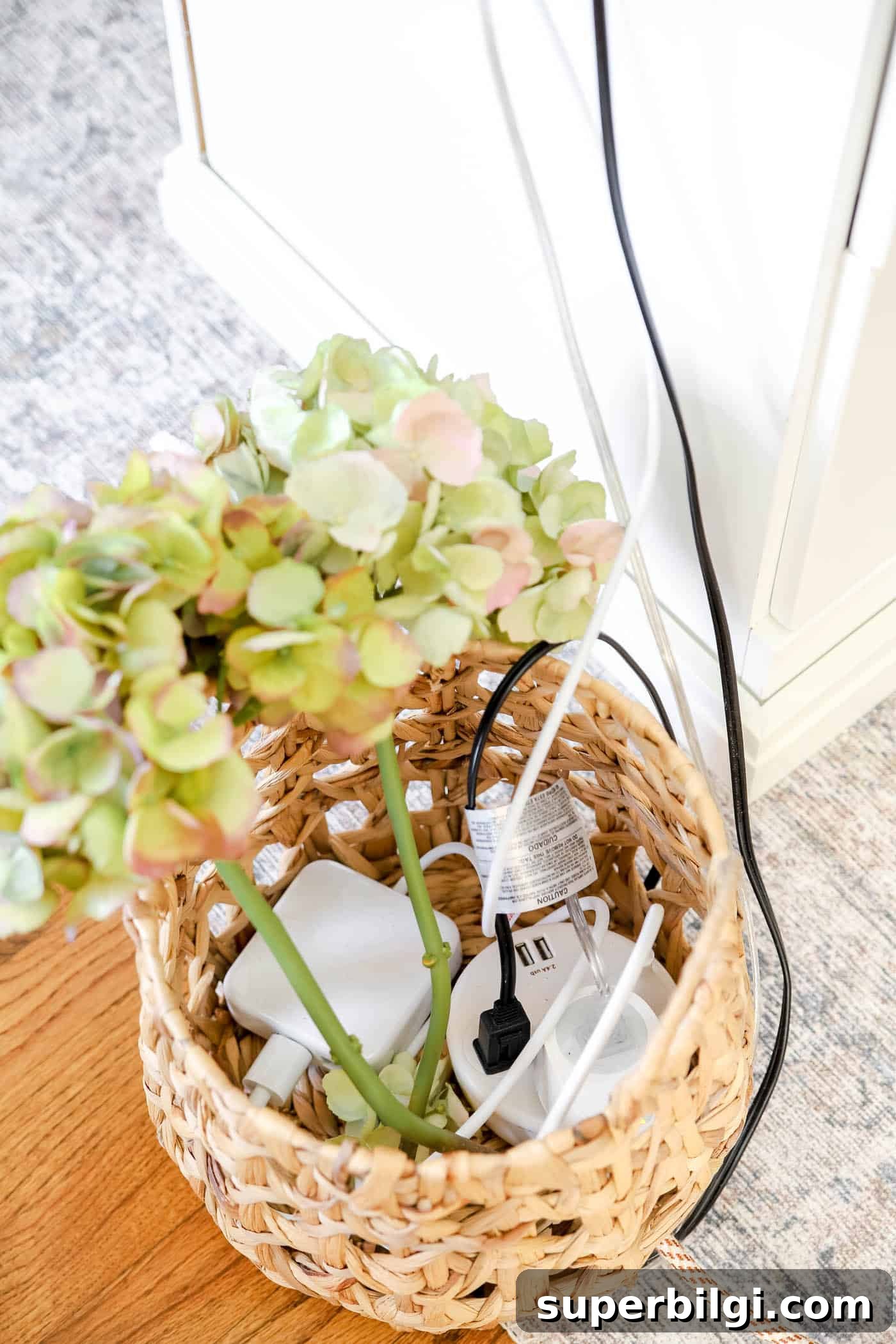 10 Office Decor Ideas to Transform Your Workspace 23 office desk cord organization idea