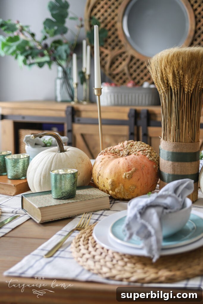 Casual Friendsgiving: Hosting Tips and Decor Ideas 5 Friendsgiving Table Decor