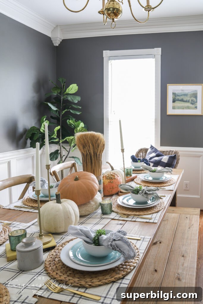 Casual Friendsgiving: Hosting Tips and Decor Ideas 6 Simple Fall Dining Room Tablescape