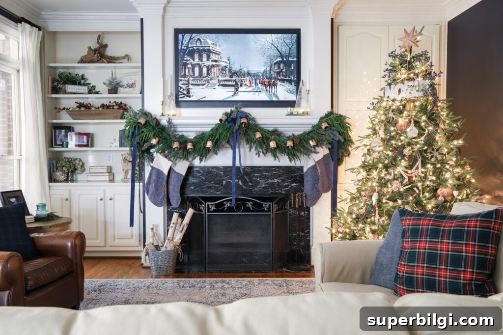 Traditional Christmas Living Room Decor Ideas for 2020 6 Beautiful Christmas garland on the mantel