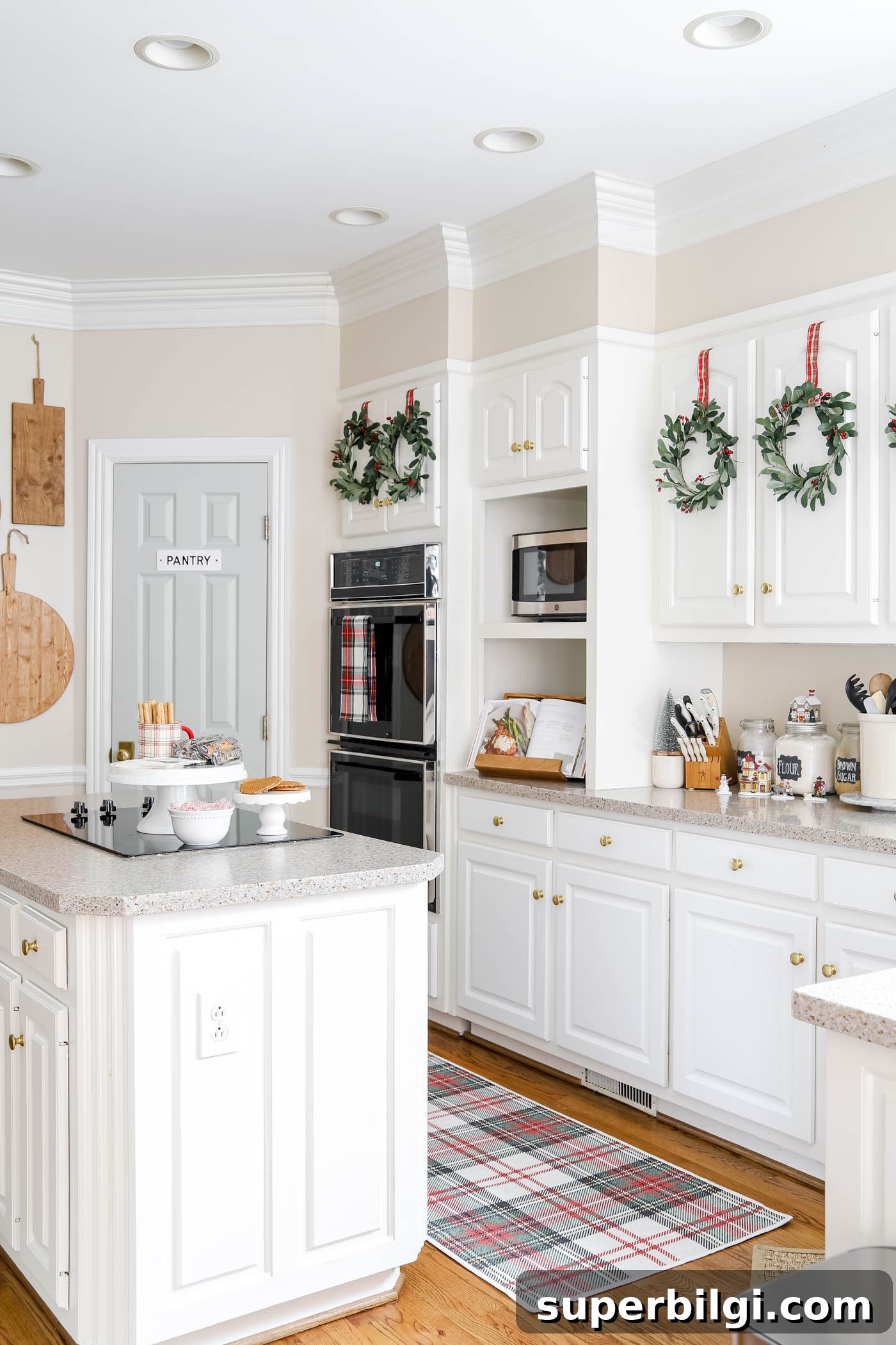 Transform Your Kitchen for Christmas in 3 Steps 2 Plaid Christmas Kitchen Decor