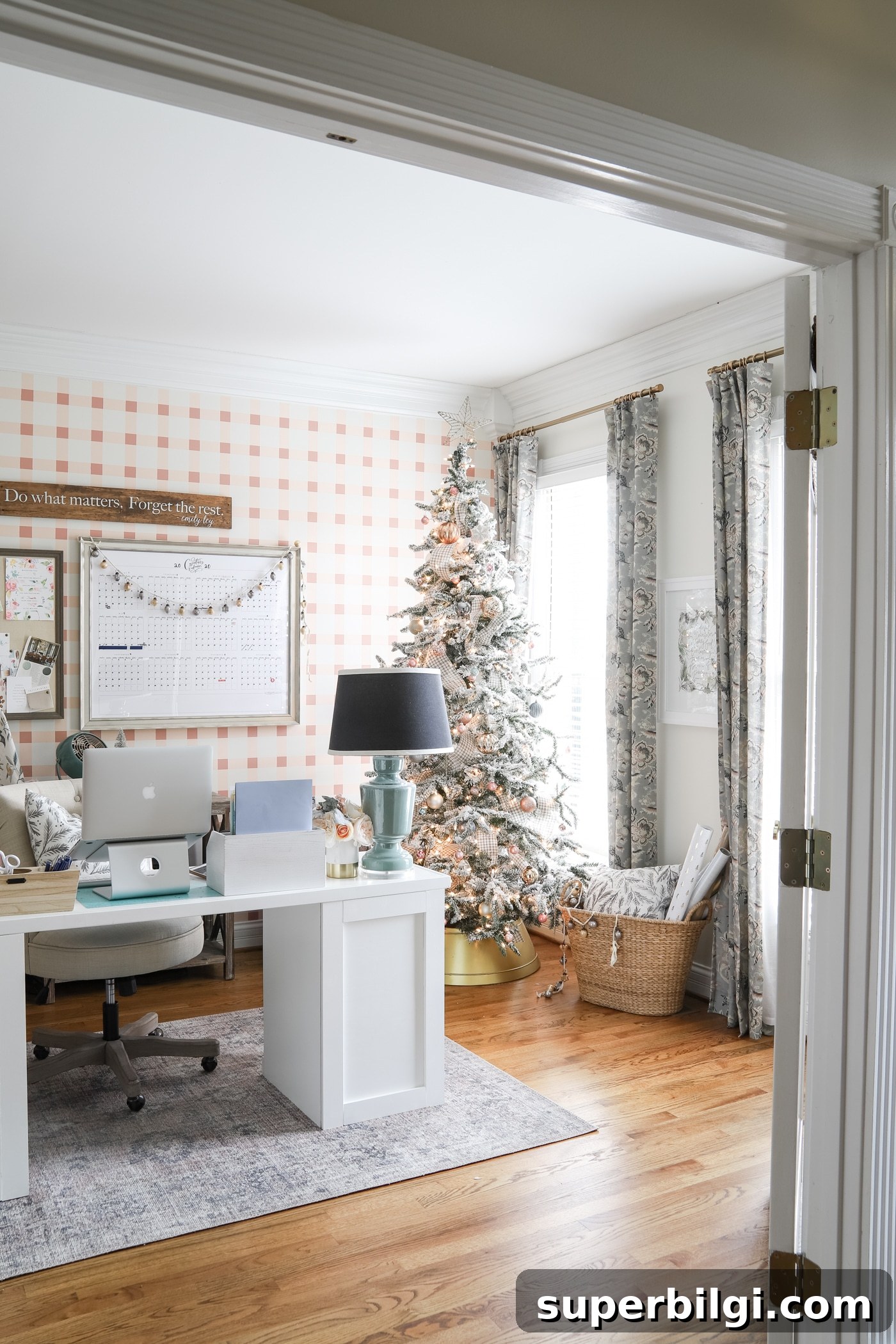 Blush and Brass Christmas Office Decor Ideas 3 Girly Office Christmas Tree