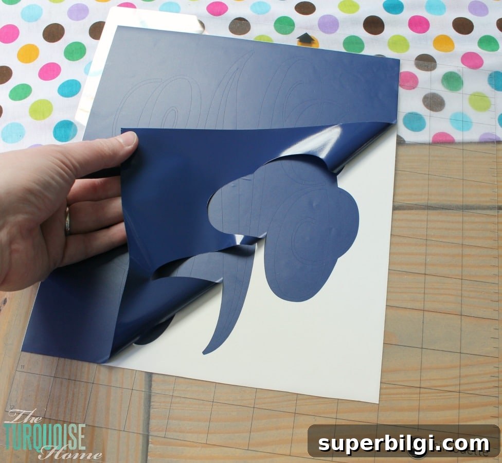 DIY Vinyl Monogram Tutorial: Step-by-Step for Beginners 14 How to Create a Simple Vinyl Monogram {A Silhouette Tutorial for Beginners}