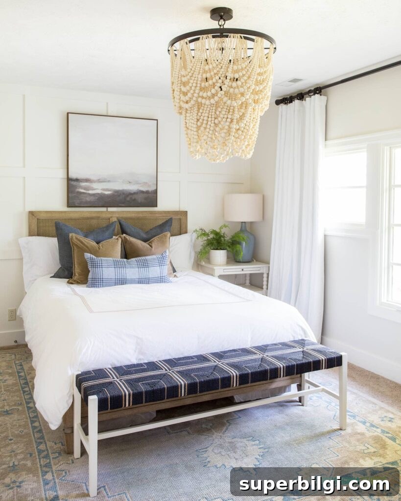 Benjamin Moore Swiss Coffee Paint: Shade, Uses and Pairings 9 Swiss Coffee painted board and batten