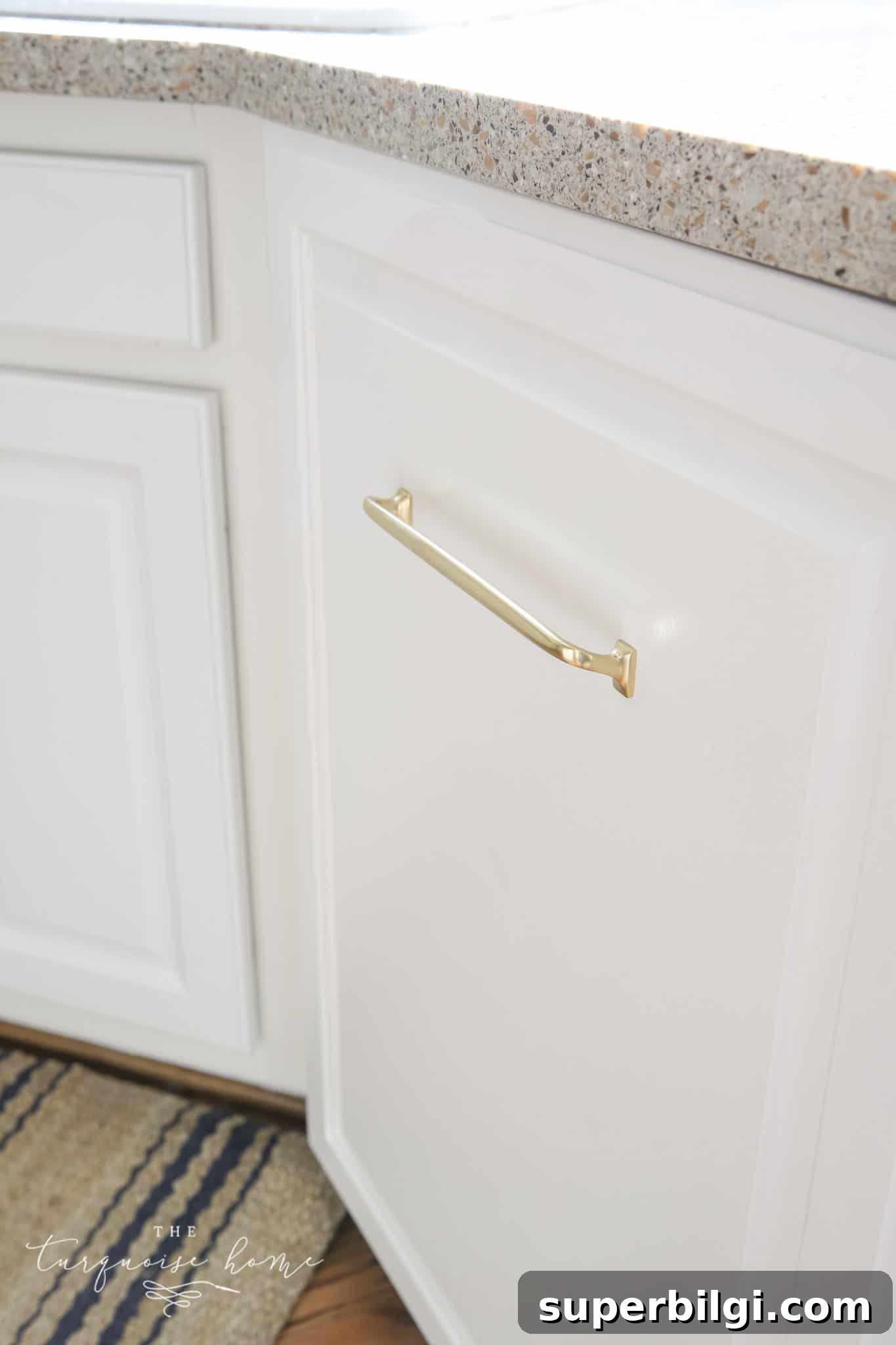 7 Kitchen Refresh Ideas That Transform Your Space 14 Aged brass appliance pull