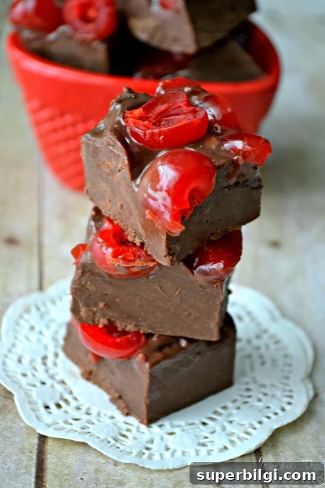 Chocolate Cherry Cordial Fudge