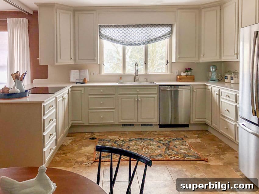 Paint Colors That Complement Oak Cabinets 8 accessible beige kitchen cabinets