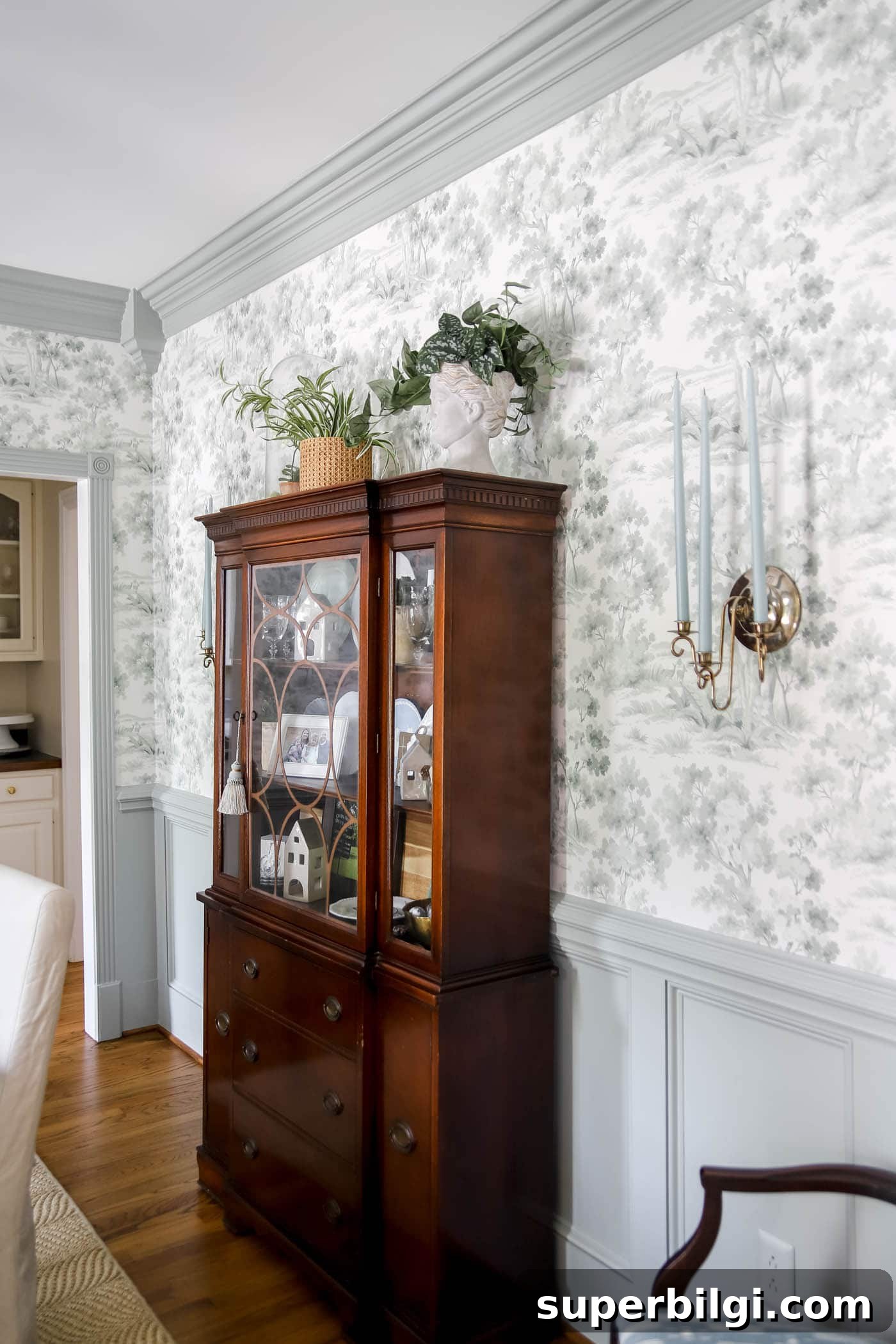 Paint Colors That Complement Dark Wood Trim 5 What paint colors work with dark wood